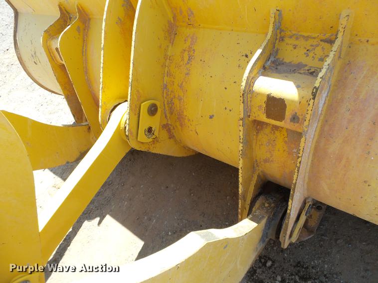 image for item DB4195 2006 Komatsu WA320-5L wheel loader