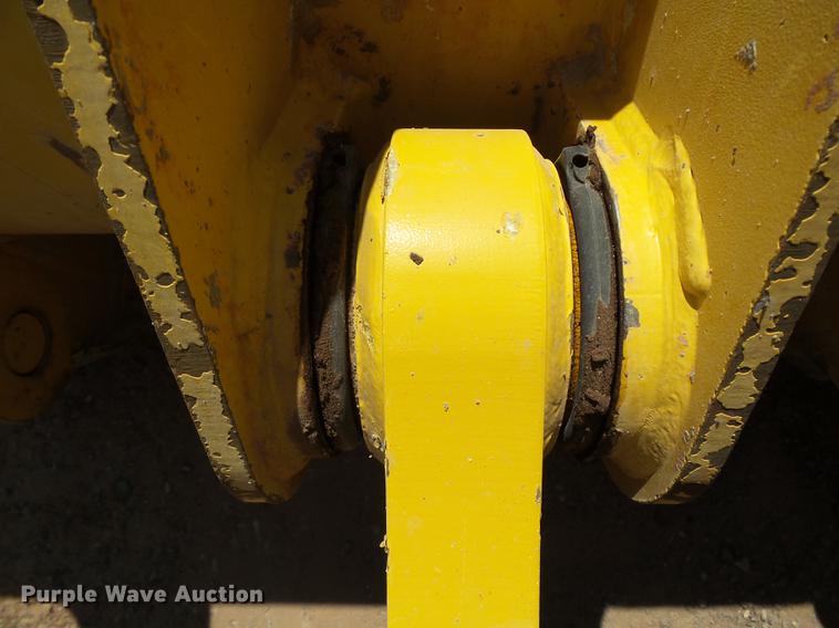 image for item DB4195 2006 Komatsu WA320-5L wheel loader