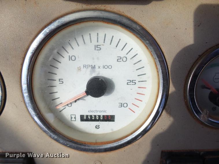 image for item DB4196 2005 Komatsu WB140-2N backhoe