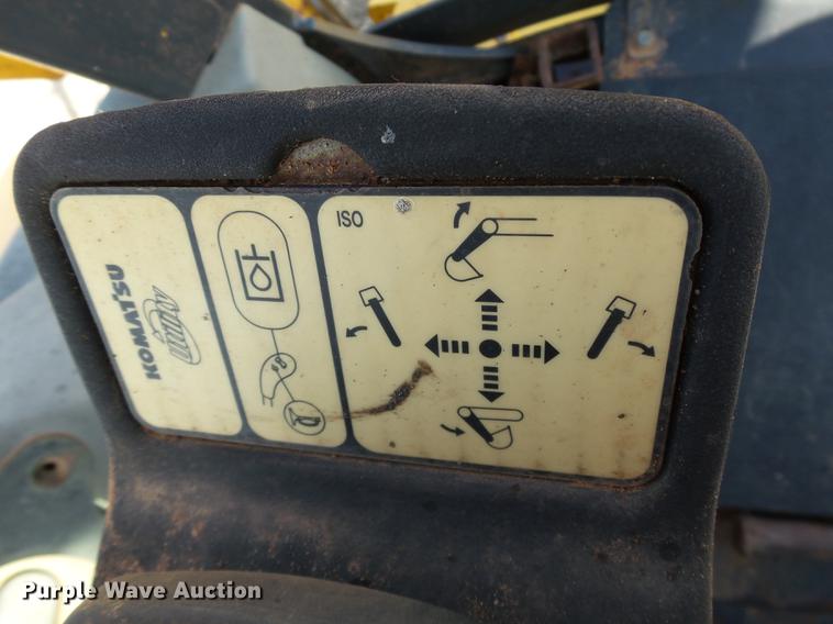 image for item DB4196 2005 Komatsu WB140-2N backhoe