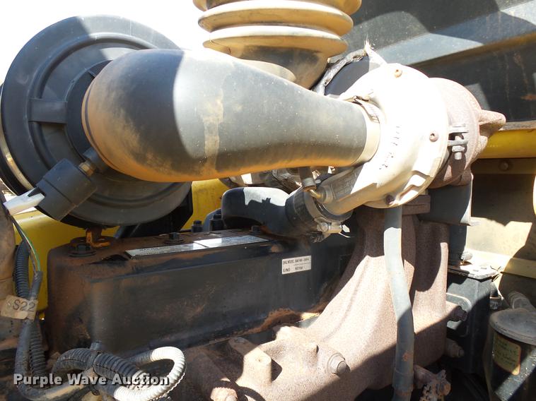 image for item DB4196 2005 Komatsu WB140-2N backhoe