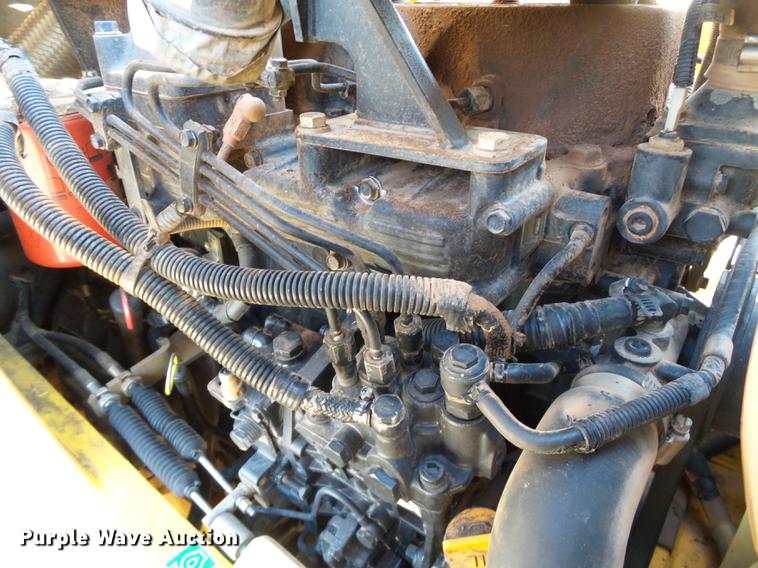 image for item DB4196 2005 Komatsu WB140-2N backhoe