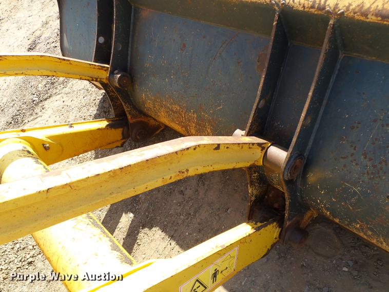 image for item DB4196 2005 Komatsu WB140-2N backhoe