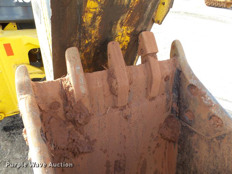 image for item DB4196 2005 Komatsu WB140-2N backhoe