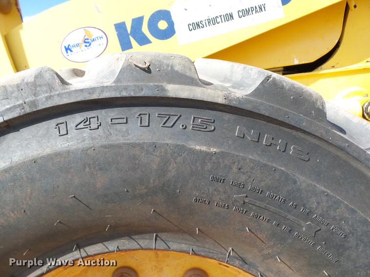 image for item DB4196 2005 Komatsu WB140-2N backhoe