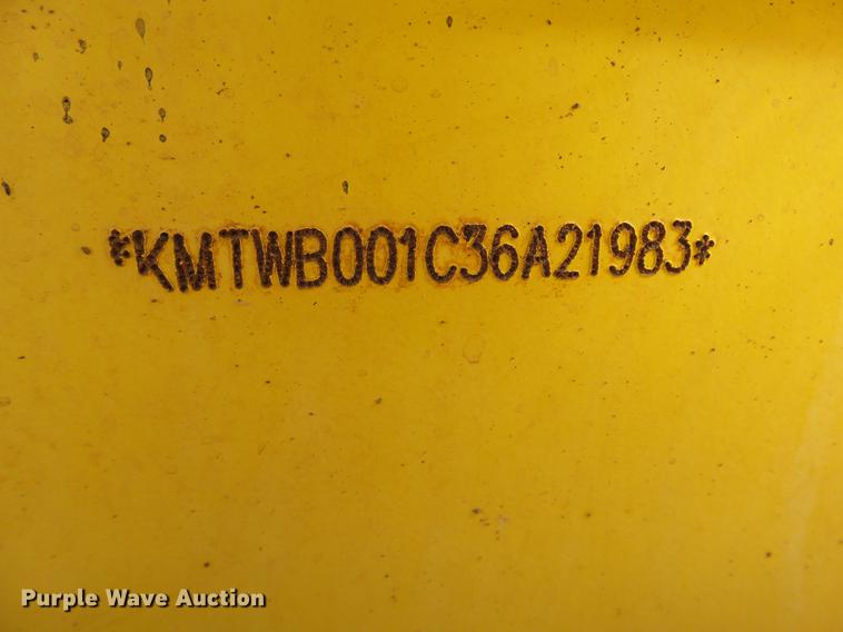 image for item DB4196 2005 Komatsu WB140-2N backhoe