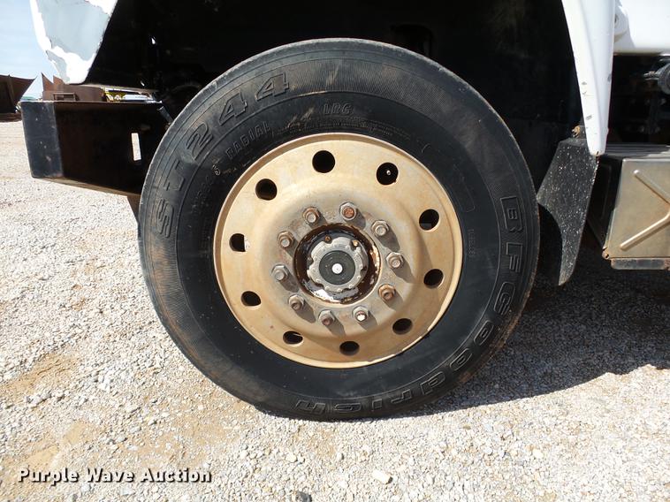 image for item DB4198 1985 Mack R686ST dump truck