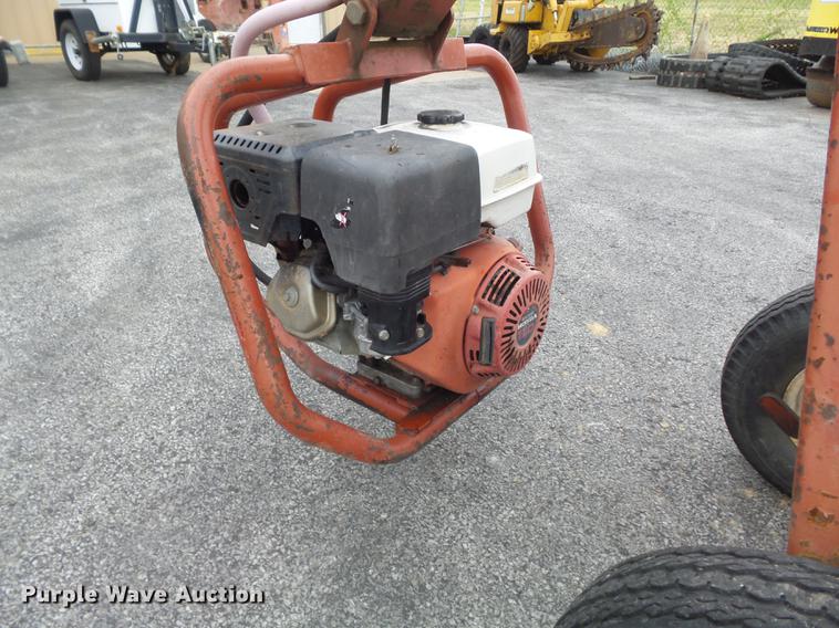 image for item DB6433 2002 Little Beaver HYD-TB11H auger