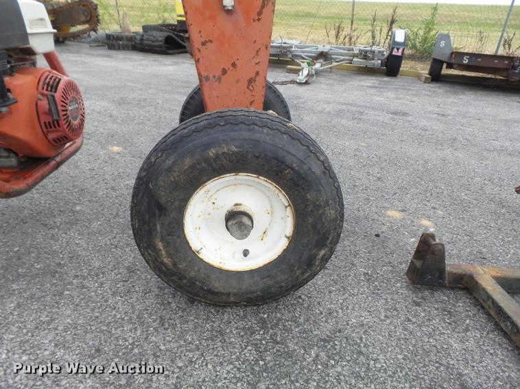 image for item DB6433 2002 Little Beaver HYD-TB11H auger