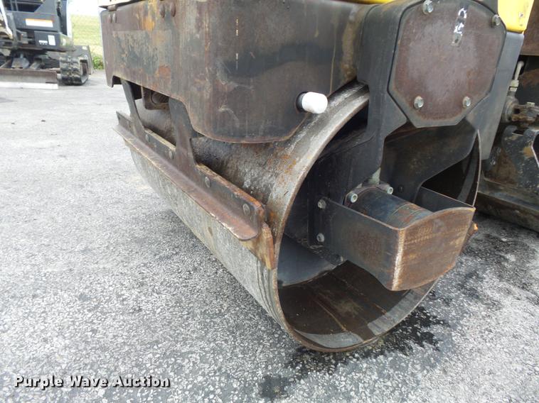 image for item DB6434 2000 Wacker RD11A double drum compactor