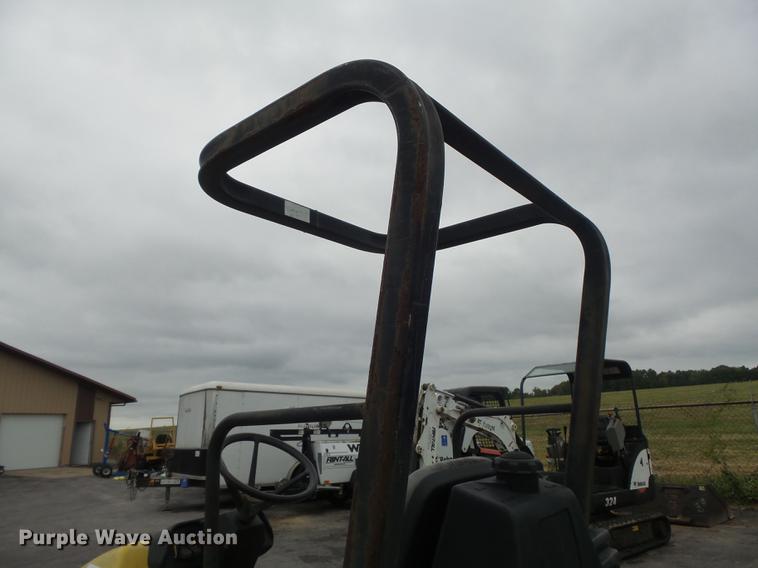 image for item DB6434 2000 Wacker RD11A double drum compactor