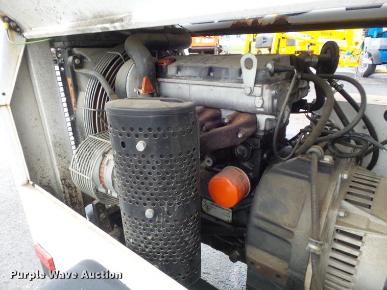 image for item DB6437 2006 Wacker LTC4 light plant