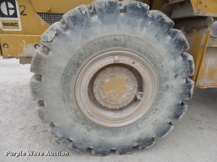 image for item DB7386 1976 Caterpillar 966C wheel loader