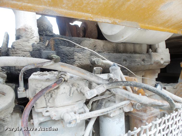 image for item DB7386 1976 Caterpillar 966C wheel loader