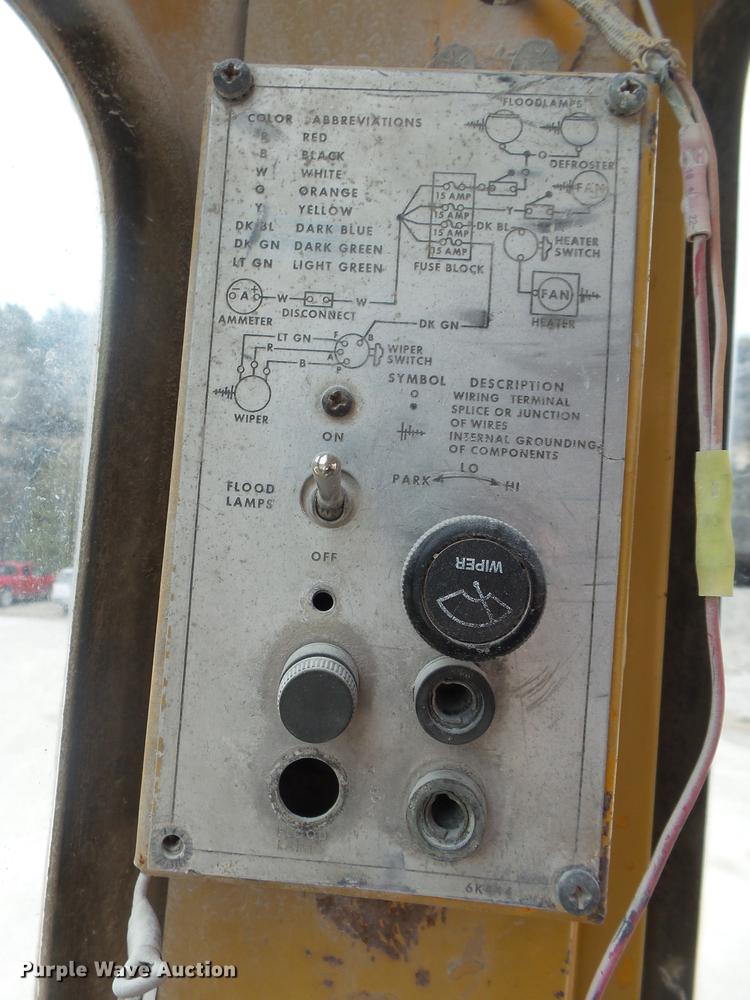 image for item DB7386 1976 Caterpillar 966C wheel loader