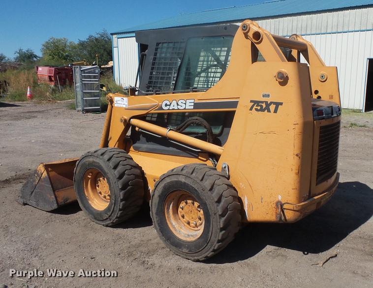 image for item DB8141 2002 Case 75XT skid steer