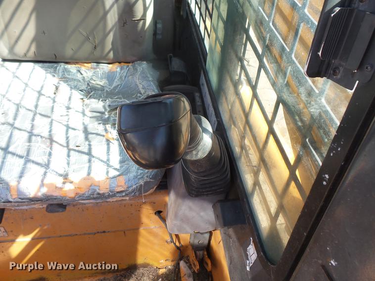 image for item DB8141 2002 Case 75XT skid steer