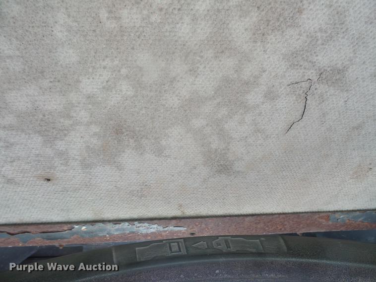 image for item DB8141 2002 Case 75XT skid steer