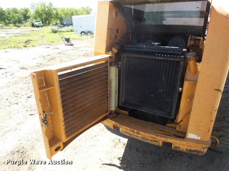 image for item DB8141 2002 Case 75XT skid steer