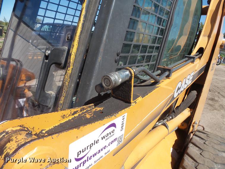 image for item DB8141 2002 Case 75XT skid steer