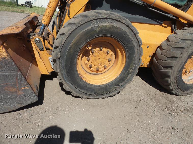 image for item DB8141 2002 Case 75XT skid steer