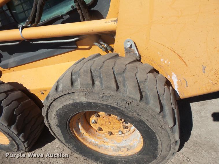 image for item DB8141 2002 Case 75XT skid steer