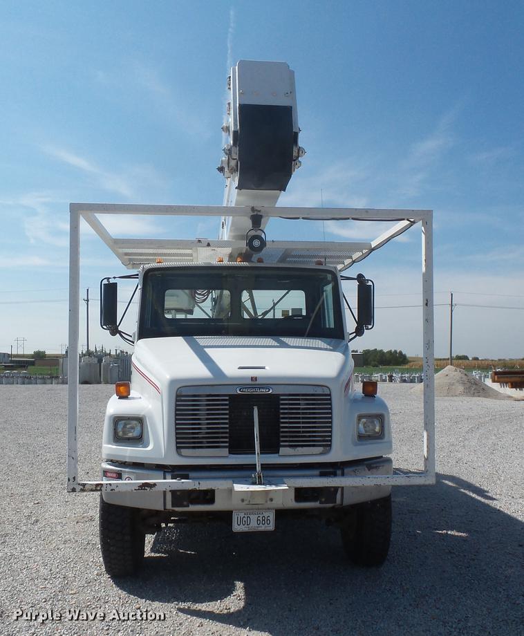image for item DB8146 1999 Freightliner FL80 bucket truck