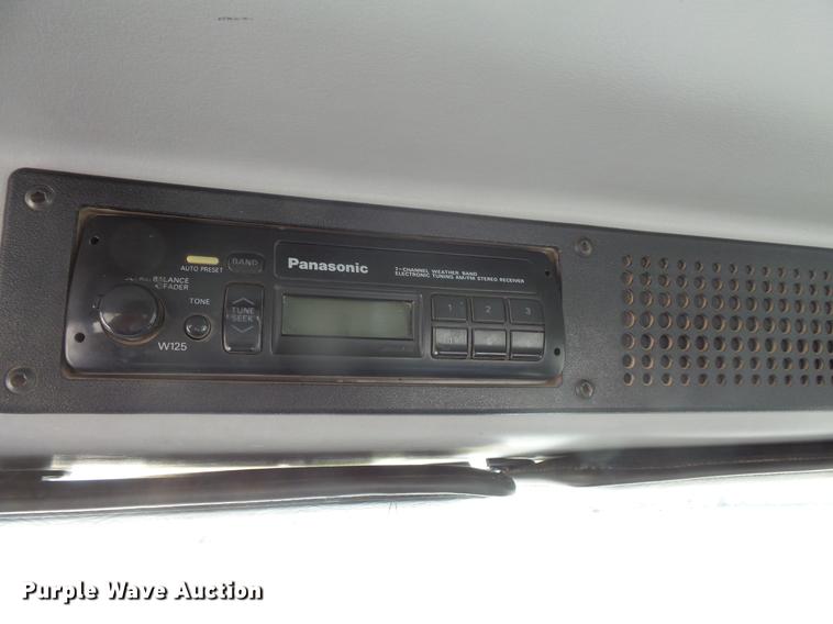 image for item DB8146 1999 Freightliner FL80 bucket truck