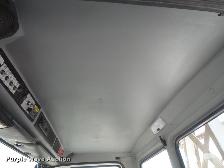 image for item DB8146 1999 Freightliner FL80 bucket truck