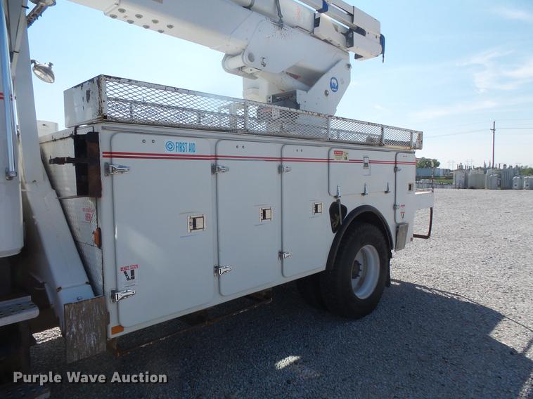 image for item DB8146 1999 Freightliner FL80 bucket truck