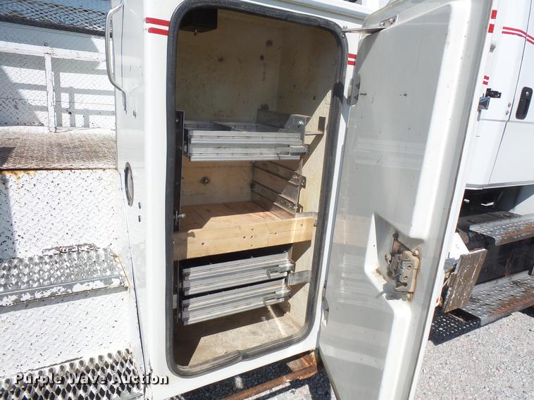 image for item DB8146 1999 Freightliner FL80 bucket truck