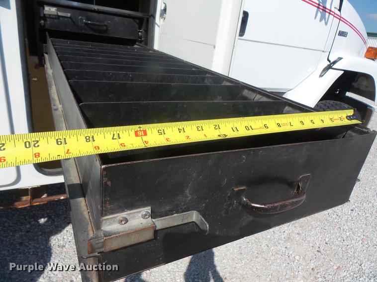 image for item DB8146 1999 Freightliner FL80 bucket truck