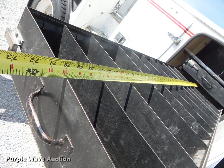 image for item DB8146 1999 Freightliner FL80 bucket truck