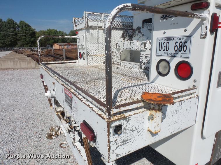 image for item DB8146 1999 Freightliner FL80 bucket truck