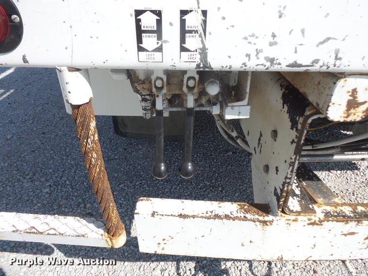 image for item DB8146 1999 Freightliner FL80 bucket truck