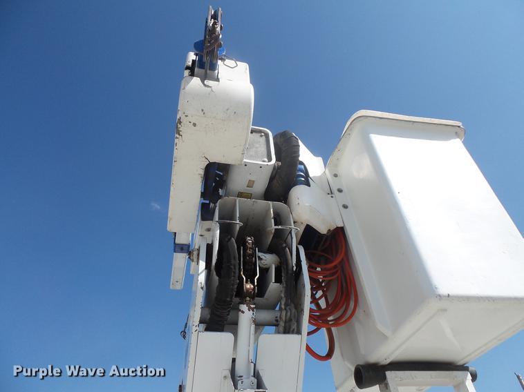 image for item DB8146 1999 Freightliner FL80 bucket truck