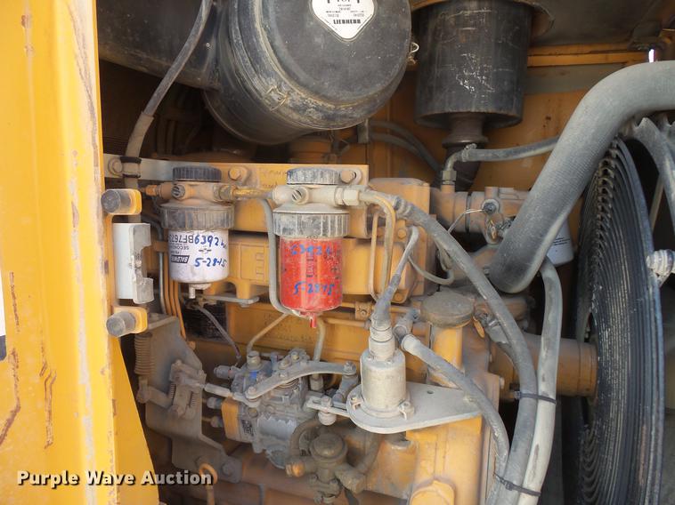 image for item DB8151 1998 Liebherr LR622 Litronic track loader
