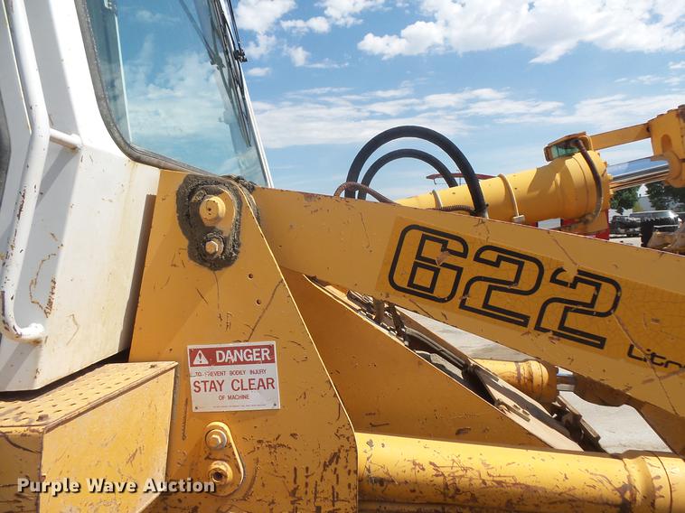 image for item DB8151 1998 Liebherr LR622 Litronic track loader
