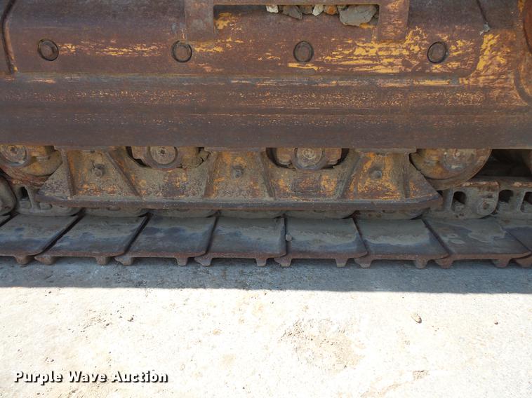 image for item DB8151 1998 Liebherr LR622 Litronic track loader