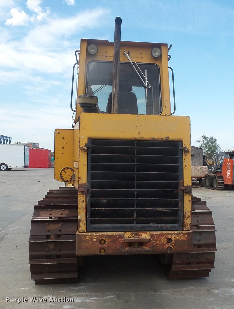 image for item DB8152 Liebherr LR631B track loader