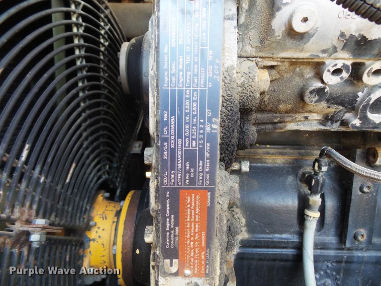 image for item DB8152 Liebherr LR631B track loader