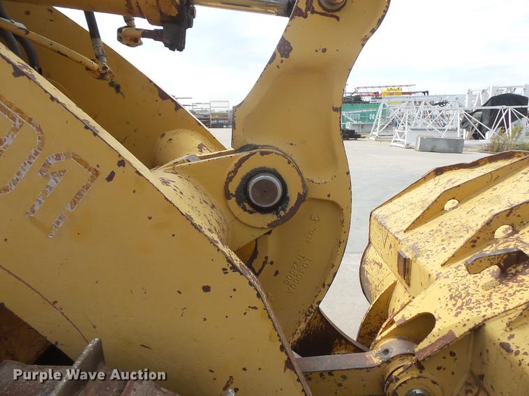 image for item DB8152 Liebherr LR631B track loader