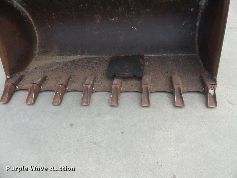 image for item DB8152 Liebherr LR631B track loader