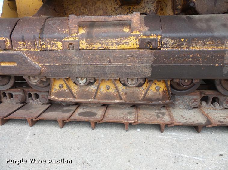 image for item DB8152 Liebherr LR631B track loader