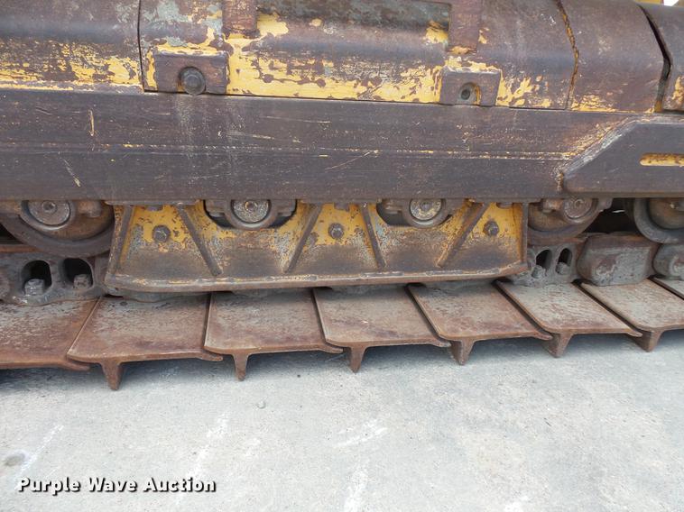 image for item DB8152 Liebherr LR631B track loader