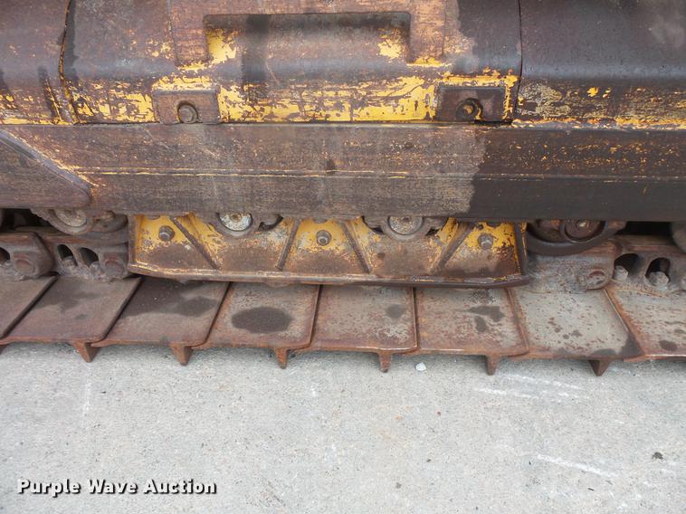 image for item DB8152 Liebherr LR631B track loader