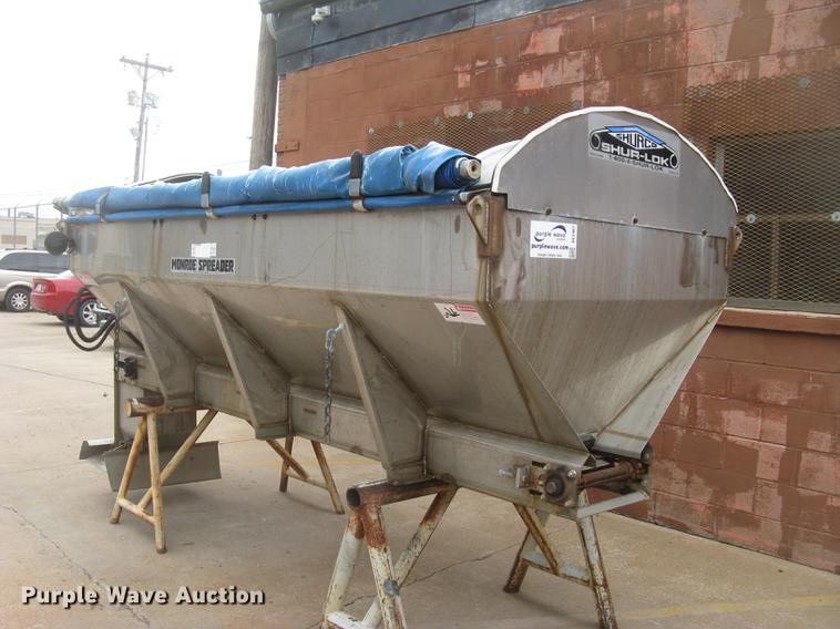 image for item DC2467 Monroe stainless steel spreader