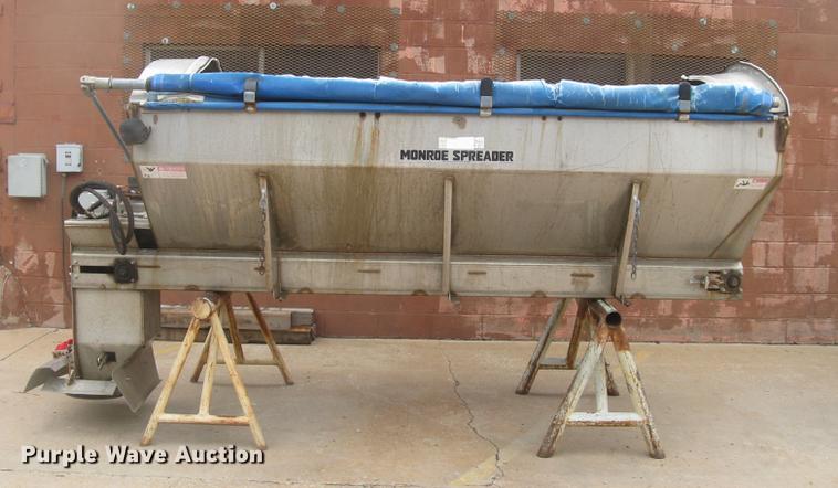 image for item DC2467 Monroe stainless steel spreader