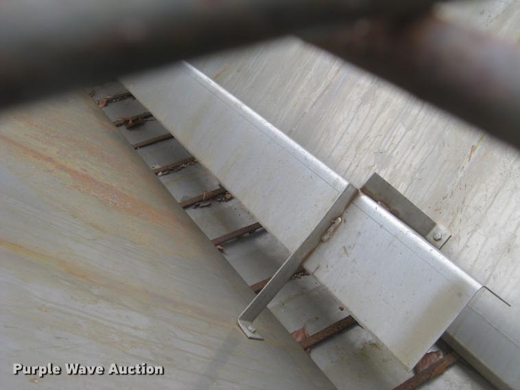 image for item DC2467 Monroe stainless steel spreader