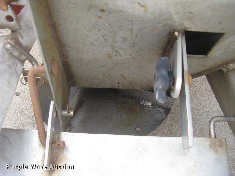 image for item DC2467 Monroe stainless steel spreader